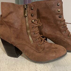 Daytrip boots*must bundle*